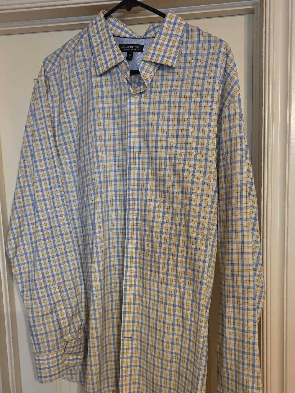 Banana Republic Men's Yellow and Light Blue Checked Dress Shirt